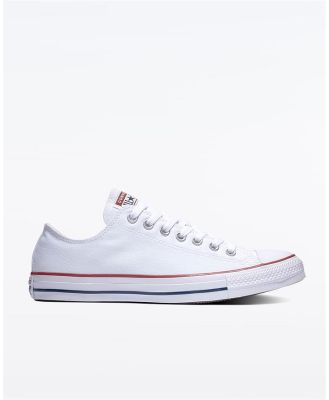 Chuck Taylor All Star Low Shoe. Size