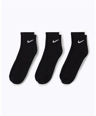 Nike Everyday Cushioned Sock. Size