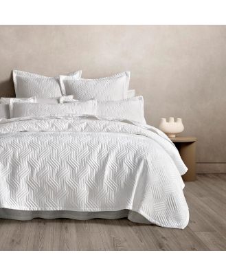 Sheridan Martella Bed Cover in White Material: Polyester @Sheridan Rewards