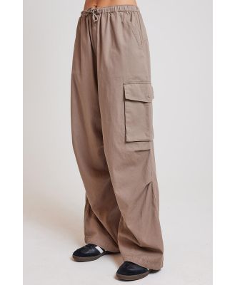 P.E Nation Award Spray Pant Taupe Gray