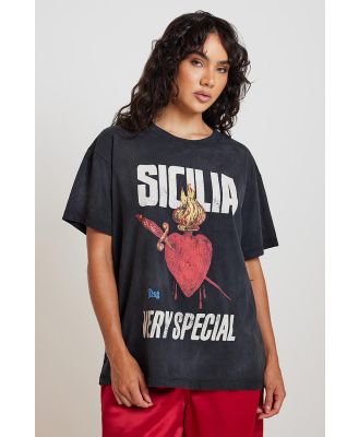 Something Very Special The Sicilia Graphic Tee Washed Black