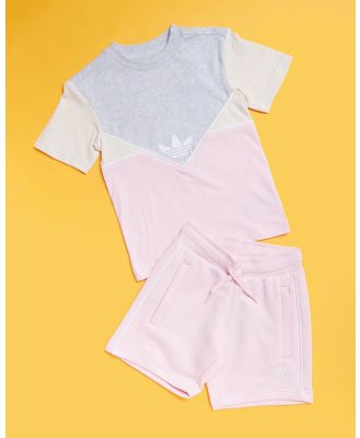 adidas Originals - Adicolor Shorts & Tee Set   Kids - 2 Piece (Clear Pink) Adicolor Shorts & Tee Set - Kids