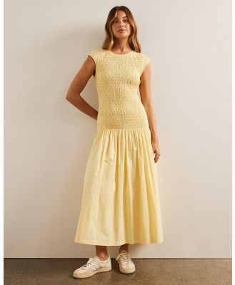 AERE - Organic Cotton Shirred Midi Dress - Dresses (Pale Yellow) Organic Cotton Shirred Midi Dress