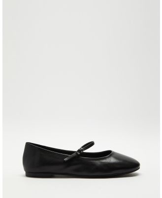 Alias Mae - Pierce Flats - Ballet Flats (Black Leather) Pierce Flats