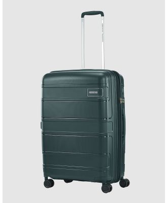 American Tourister - Light Max Medium (69 cm) - Travel and Luggage (Green) Light Max Medium (69 cm)