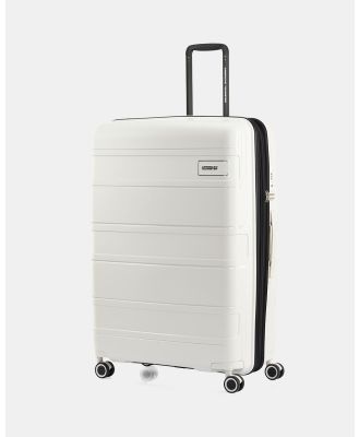 American Tourister - Light Max Spinner 82cm EXP - Travel and Luggage (White) Light Max Spinner 82cm EXP