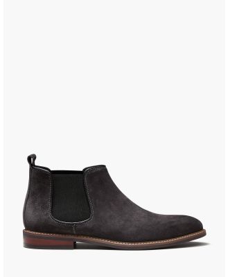 AQ by Aquila - Lucca Suede Chelsea Boots - Boots (Suede Charcoal) Lucca Suede Chelsea Boots