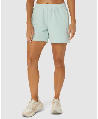 ASICS - 5 Inch French Terry Shorts   Women's - Shorts (Pale Blue) 5 Inch French Terry Shorts - Women's