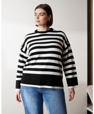 Atmos&Here Curvy - Madaline Long Line Stripe Knit Jumper - Jumpers & Cardigans (Black With Cream Stripe) Madaline Long Line Stripe Knit Jumper
