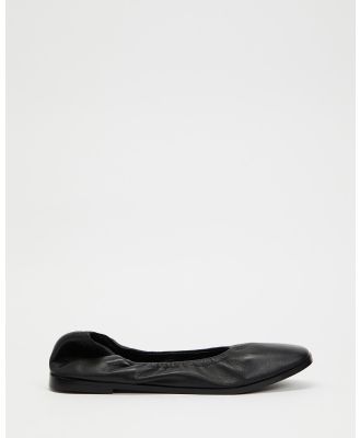 Atmos&Here - Rosalie Stretch Leather Flats - Ballet Flats (Black Leather) Rosalie Stretch Leather Flats