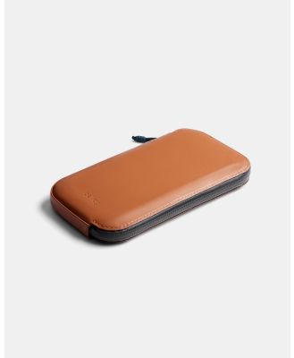 Bellroy - All Conditions Phone Pocket Plus - Wallets (brown) All-Conditions Phone Pocket Plus