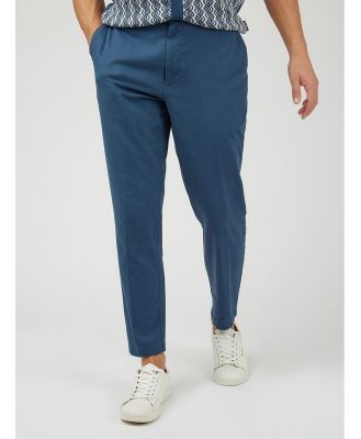 Ben Sherman - Cotton Linen Slim Taper Trouser - Cargo Pants (BLUE) Cotton Linen Slim Taper Trouser