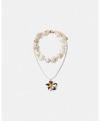 Bershka - Set Of 2 Floral Choker Necklaces - Jewellery (Gold) Set Of 2 Floral Choker Necklaces