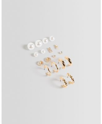 Bershka - Set Of 9 Hoop Earrings With Faux Pearls - Jewellery (Gold) Set Of 9 Hoop Earrings With Faux Pearls