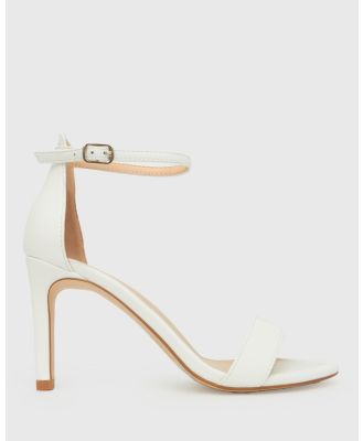 Betts - Missy Round Toe Heeled Sandals - Sandals (White) Missy Round Toe Heeled Sandals