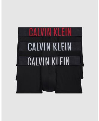Calvin Klein - 3 Pack Intense Power Low Rise Trunks - Trunks (Black With Arctic Ice, Rouge & Lunar Rock Logo) 3-Pack Intense Power Low Rise Trunks