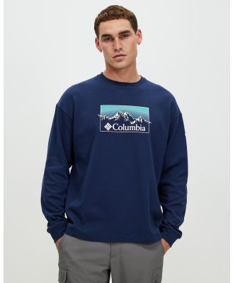 Columbia - Duxbery Relaxed LS Tee - T-Shirts & Singlets (Collegiate Navy & Linear Range Graphic) Duxbery Relaxed LS Tee