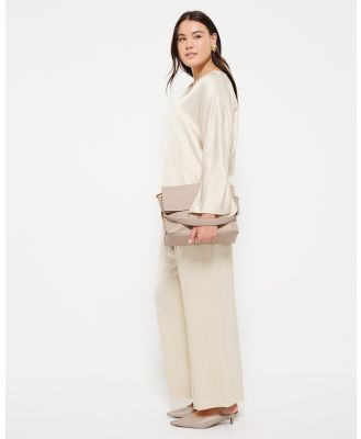 Commonry - Pin Tuck Pull On Pant - Pants (Creme) Pin Tuck Pull On Pant