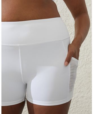 Cotton On Body Active - Ultra Luxe Pocket Shortie Short - Shorts (WHITE) Ultra Luxe Pocket Shortie Short