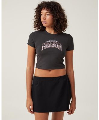 Cotton On - Crop Fit Licensed Graphic Tee - Cropped tops (Licensed BR Willie Nelson Est. 1933 & Washed Black) Crop Fit Licensed Graphic Tee