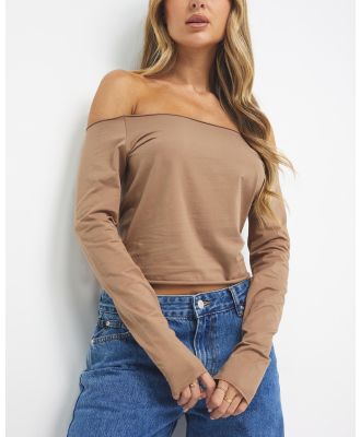 Dazie - In The City Long Sleeve Off Shoulder Basic Jersey Top - T-Shirts & Singlets (Mocha & Tan) In The City Long Sleeve Off Shoulder Basic Jersey Top