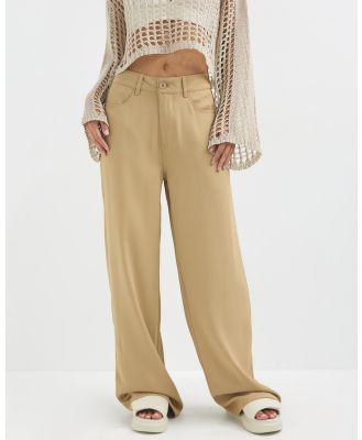 Dazie - That Girl Wide Leg Relaxed Pants - Pants (Taupe) That Girl Wide Leg Relaxed Pants