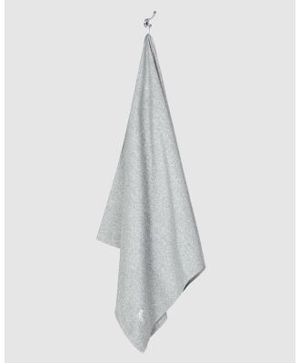 Dock & Bay - Large Fitness Towel 100% Recycled Essential Collection - Gym & Yoga (Grey) Large Fitness Towel 100% Recycled Essential Collection