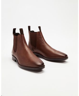 Double Oak Mills - Carson Leather Gusset Boots - Boots (Matte Brown) Carson Leather Gusset Boots