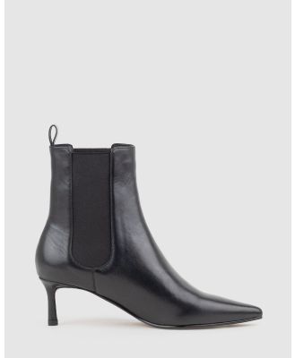 Edward Meller - ZIRIA55 Pointed Boot with Gusset - Boots (Black) ZIRIA55 Pointed Boot with Gusset