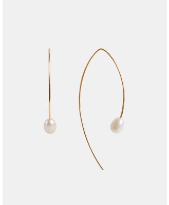 FAIRLEY - Pearl Curve Earrings - Jewellery (Gold) Pearl Curve Earrings
