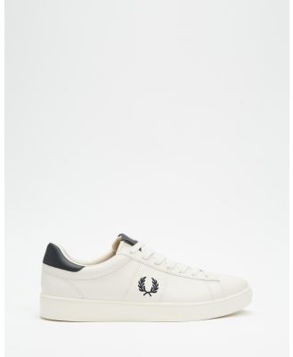 Fred Perry - Spencer Leather Sneakers   Unisex - Sneakers (Porcelain) Spencer Leather Sneakers - Unisex