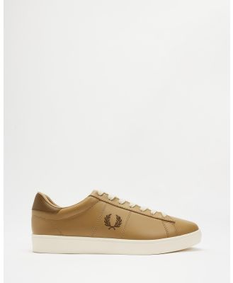 Fred Perry - Spencer Leather   Unisex - Sneakers (Stone & Shade Stone) Spencer Leather - Unisex
