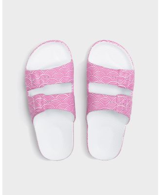 Freedom Moses - Slides   Unisex - Casual Shoes (Sun Pink) Slides - Unisex