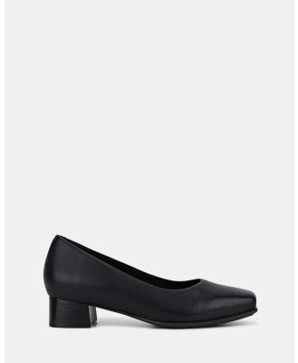 Hush Puppies - The Low Square - All Pumps (Black) The Low Square