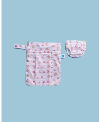 itti bitti - Reusable Swim Nappy + Double Pocket Wetbag - Swimming / Towels (Seashells) Reusable Swim Nappy + Double Pocket Wetbag