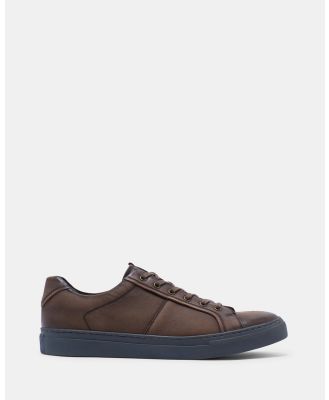 Julius Marlow - Chase - Casual Shoes (Washed Tan) Chase