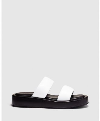 Just Because - Sarita Leather Flatform Sandals - Casual Shoes (White) Sarita Leather Flatform Sandals