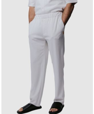 Justin Cassin - Abade Pleated Pants - Pants (White) Abade Pleated Pants