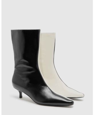 LMS - The Jane - Knee-High Boots (Black) The Jane