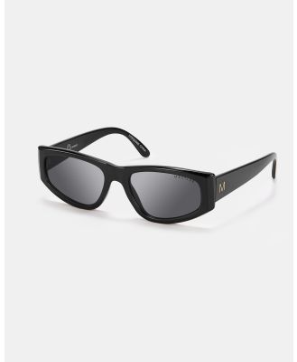 Mestige - Sustainable Sunglass Terra in Black + Metal Sunglass Cord - Sunglasses (BLACK) Sustainable Sunglass Terra in Black + Metal Sunglass Cord