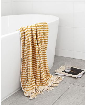 Miss April - Pompom Bath Towel - Bathroom (Yellow) Pompom Bath Towel