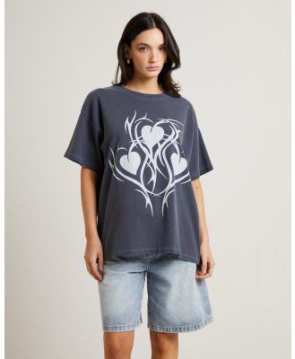 Neon Hart - Goth Heart Oversized Tee - Short Sleeve T-Shirts (CHARCOAL) Goth Heart Oversized Tee