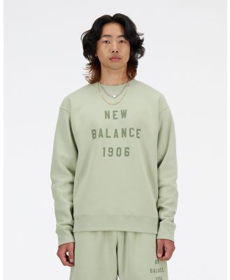 New Balance - Iconic Collegiate Graphic Crew - Sweats (Olivine) Iconic Collegiate Graphic Crew