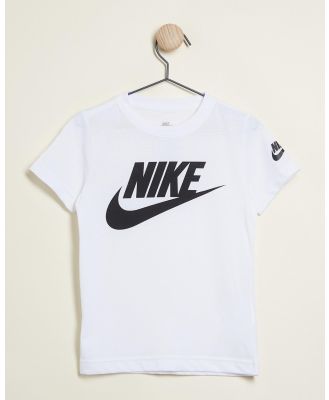 Nike - Futura Evergreen SS Tee   Kids - T-Shirts & Singlets (White) Futura Evergreen SS Tee - Kids