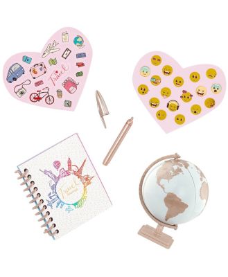 Our Generation - Travel Journal and Globe Fashion Set - Doll playsets (Multi) Travel Journal and Globe Fashion Set