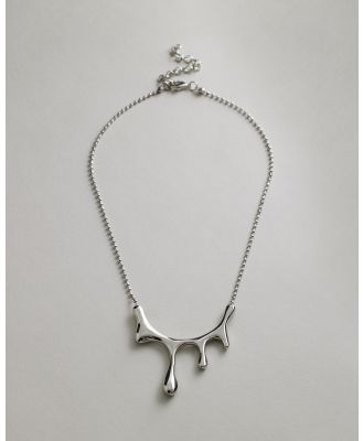 Petit Moments - Banksy Necklace - Jewellery (Silver) Banksy Necklace