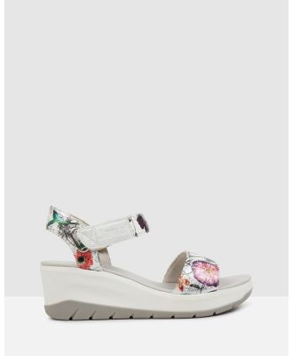 Planet Shoes - Jordie Comfort Wedge Heel Sandal - Casual Shoes (White) Jordie Comfort Wedge Heel Sandal