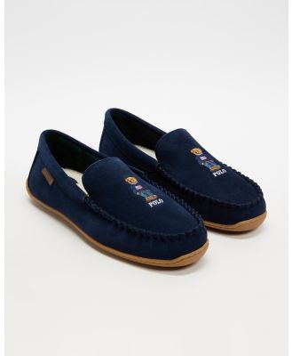Polo Ralph Lauren - Brenan Polo Bear Suede Slippers   Men's - Slippers & Accessories (Navy) Brenan Polo Bear Suede Slippers - Men's