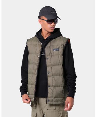 PYRA - Packable Puffa Vest - Coats & Jackets (Olive / Orange) Packable Puffa Vest