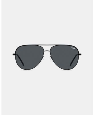 Quay Australia - High Key Polarised Black Aviator Sunglasses - Sunglasses (Black & Smoke) High Key Polarised Black Aviator Sunglasses